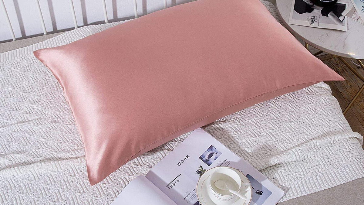 Are Silk Pillowcases Really Better For Your Skin Aashi Beauty